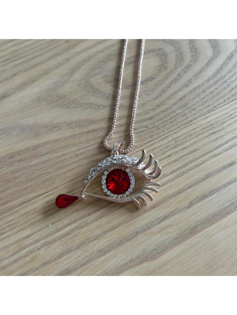 NWT Betsy Johnson Necklace